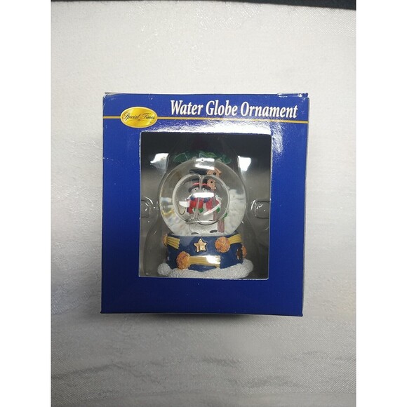 Snow Globe Snowman w/Top Hat Bird Feeder Cardinal In Hand* New In Box * - Picture 6 of 6